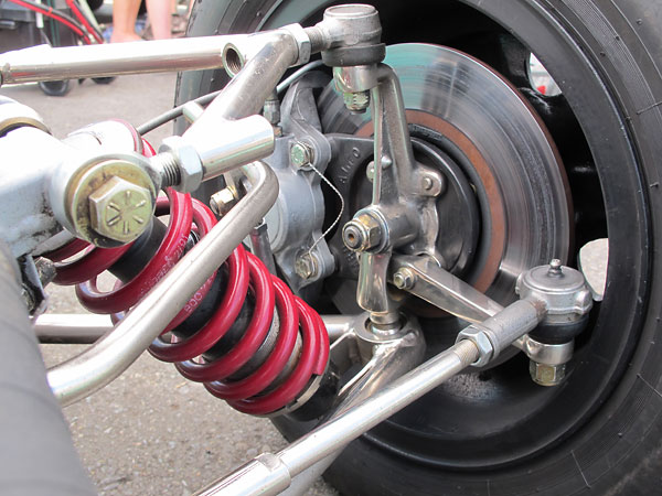 Notice that M.R.D. provided a nice cast aluminum bracket for mounting the brake caliper to the upright.