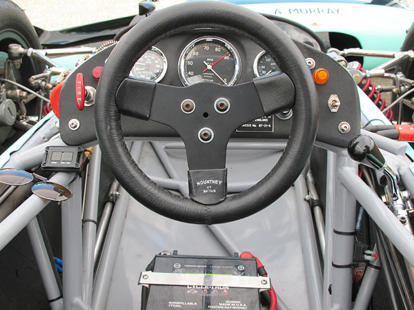 Mountney GT Britain steering wheel.
