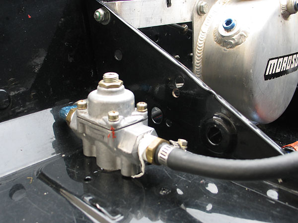 Holley fuel pressure regulator.