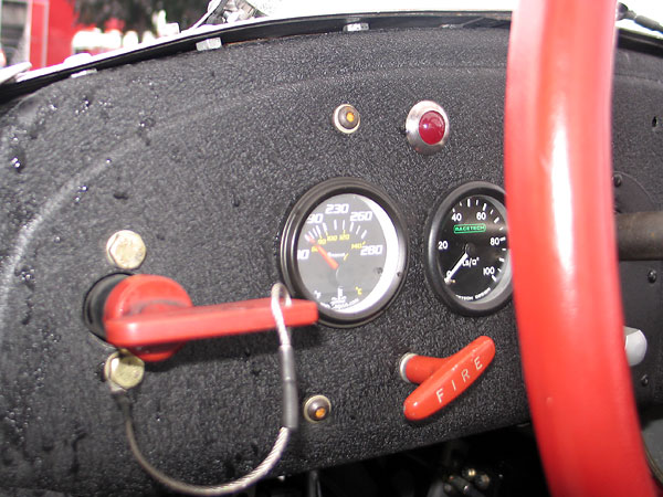 Equus coolant temperature gauge (130-280F). Racetech oil pressure (0-100psi) gauge.