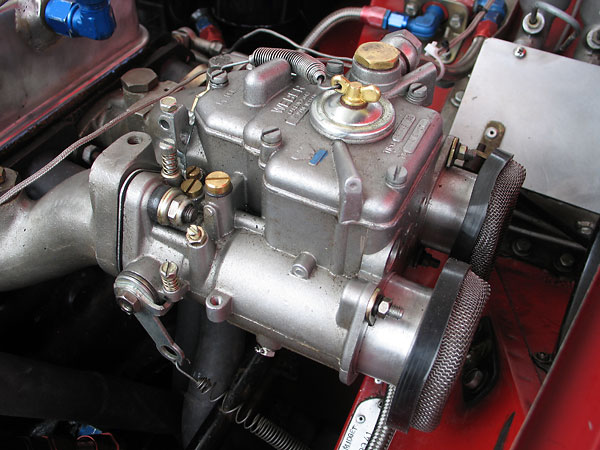 Weber 45DCOE carburetor, with short velocity stacks and screens.