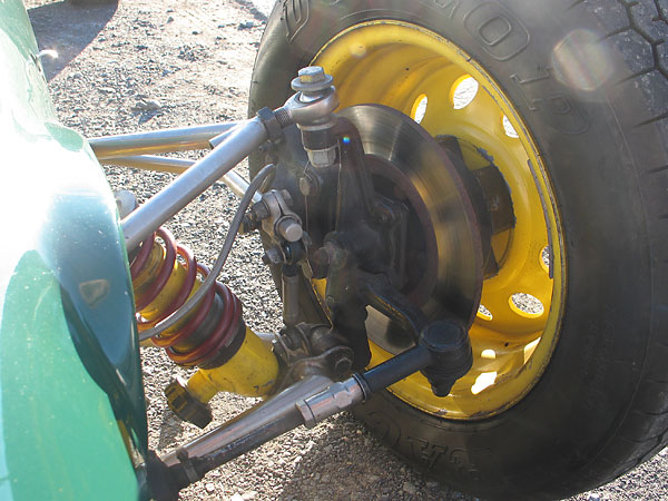 Triumph (Alford & Alder) forged uprights have been used on many makes and models of Formula Ford.