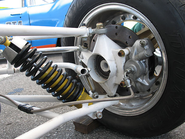 Vintage Formula Ford racecars use steel-bodied shock absorbers. Aluminum shock absorbers are prohibited.