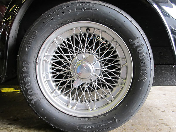 Dunlop Racing Sportster (205/60R15) tires.