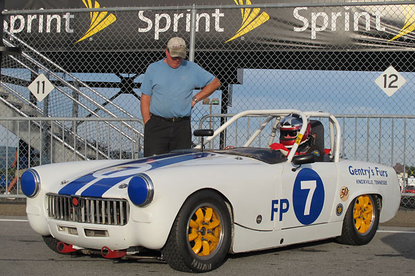 Harry Gentry 39s 1962 MG Midget Vintage Racecar Number 7