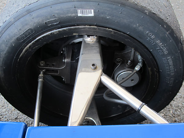 Derek Gardner designed custom magnesium uprights for the Tyrrell racecars.