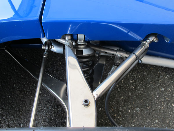 Tyrrell front suspension: simple and it was easy to set-up.
