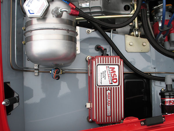 MSD: Multiple Spark Discharge ignition controller.