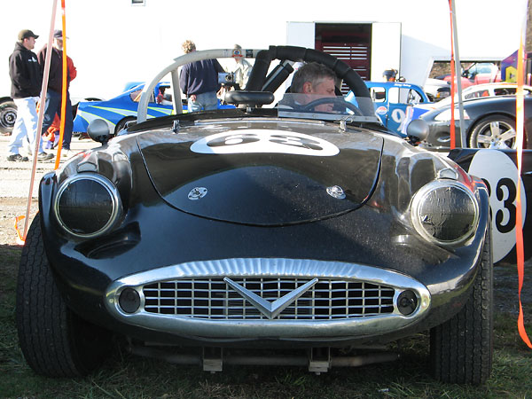 The crenulated top grille bar is a distinctive Daimler styling feature that dates back to 1923.