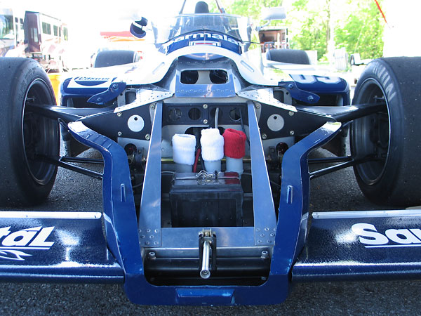 Inboard mounted shock absorbers helped clear airflow ahead of the radiators.