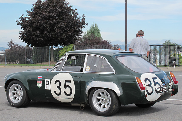 Polished aluminum trim panels over the rear fender flares.