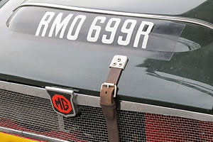 http://www.britishracecar.com/KenWilliamson-MG-MGC-GTS/KenWilliamson-MG-MGC-GTS-B.jpg