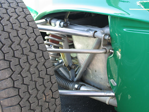 Anti-roll bar mounting bracket.