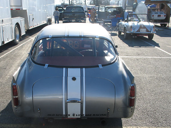 Incidentally the Peerless GT windshield is identical to a Morris Minor rear 