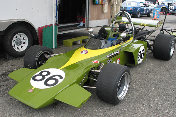 http://www.britishracecar.com/MichaelSnowdon-GRD-272/MichaelSnowdon-GRD-272-BA.jpg