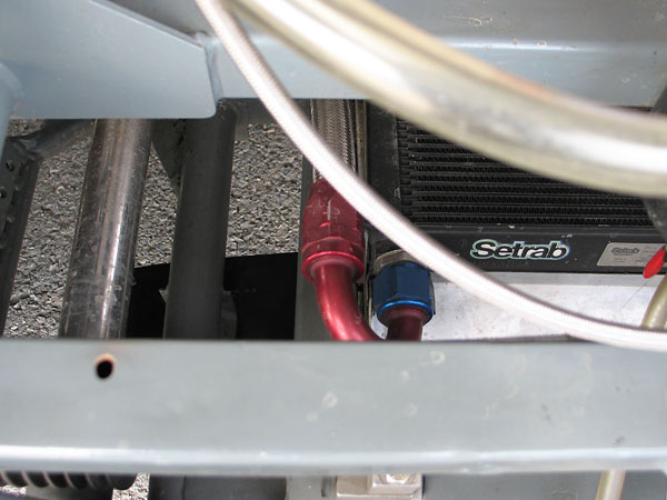 Setrab oil cooler.