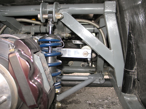 Rear: Spax Krypton adjustable gas coil-over shock absorbers with Hypercoil (Hyperco) springs.