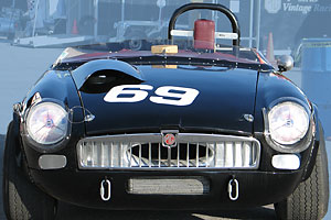 http://www.britishracecar.com/MikeAdams-MG-MGB/MikeAdams-MG-MGB-A.jpg