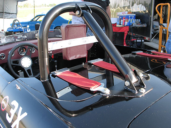 Aluminum partial tonneau cover.