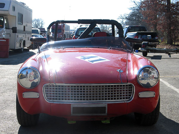 Higher-mounted turn signals (compared to later models) suggest that these fenders are from a MkII Sprite.