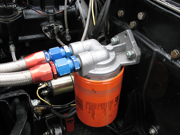 Fram HP1 oil filter, remotely mounted.