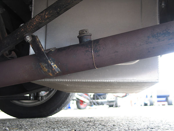 A bung in the tailpipe... and a view of the fuel cell box.