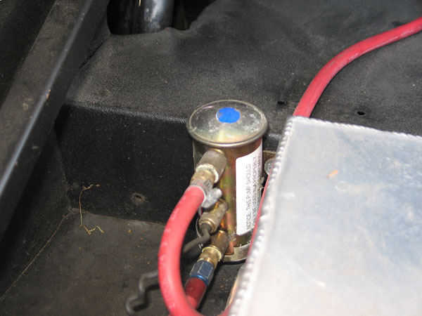 Facet (Bendix style) electric fuel pump.