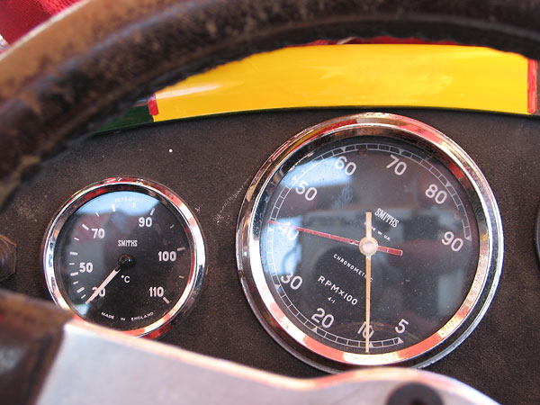 Smiths coolant temperature gauge (30-110C) and Smiths Chronometric rev counter (500-9000rpm).