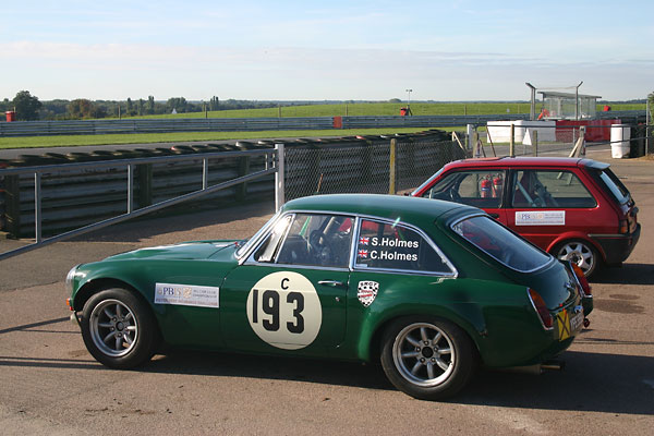 Sebring style fender flares.