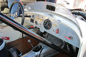 http://www.britishracecar.com/TerryBuffum-Jaguar-ParkinsonSpecial/TerryBuffum-Jaguar-ParkinsonSpecial-C.jpg