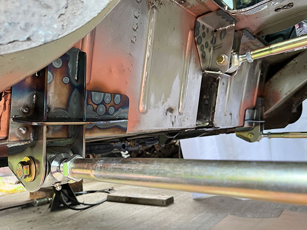 All three trailing link brackets welded into place.